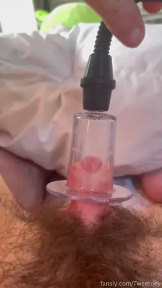 tweetney leaked video, frame 2