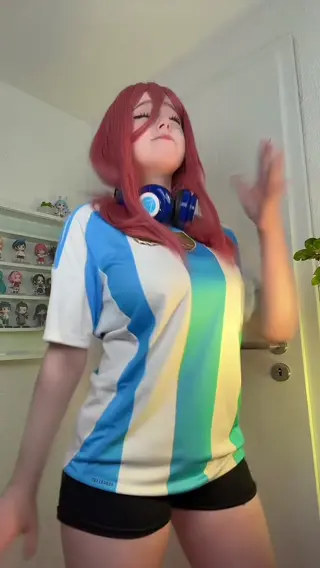 upminaa leaked video, frame 1