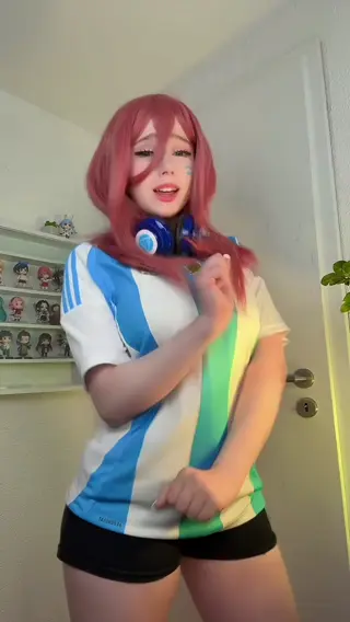 upminaa leaked video, frame 2