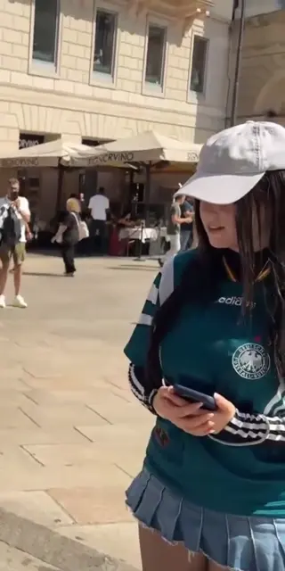 upminaa leaked video, frame 4