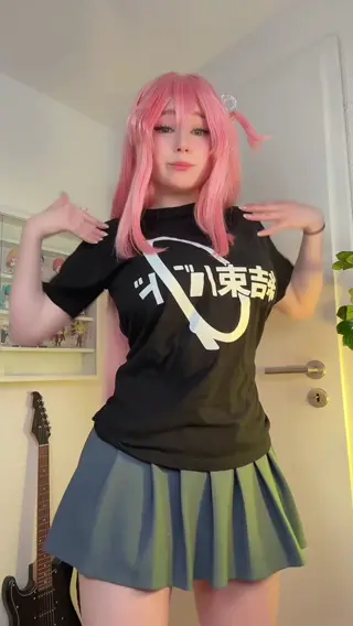 upminaa leaked video, frame 1