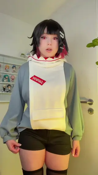 upminaa leaked video, frame 1