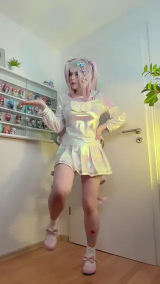 upminaa leaked video, frame 4