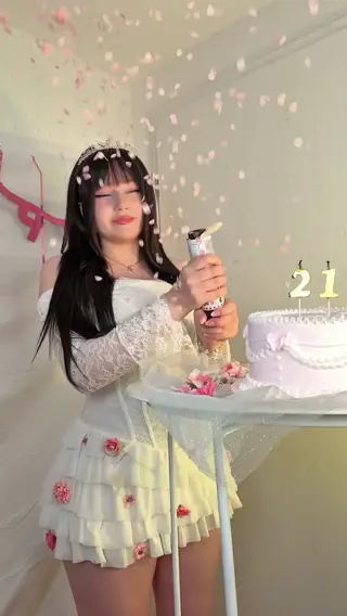 upminaa leaked video, frame 4