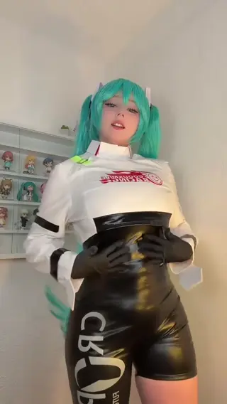 upminaa leaked video preview