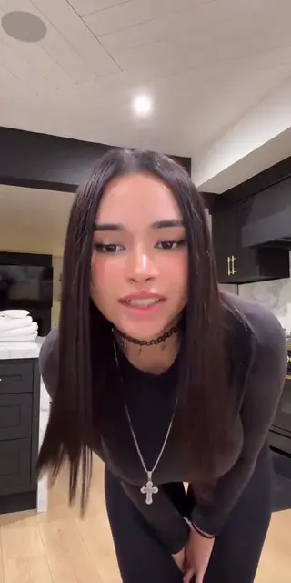 urbabydollxo leaked video, frame 4