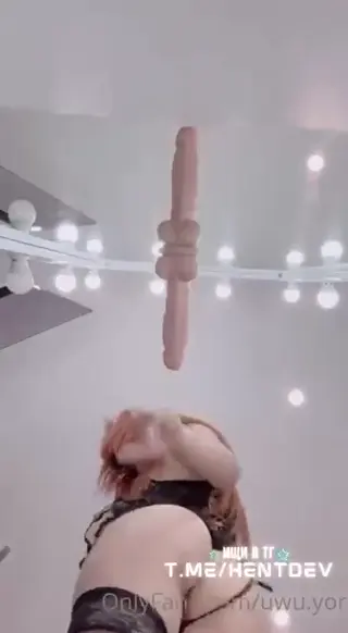 uwu.yor leaked video, frame 5
