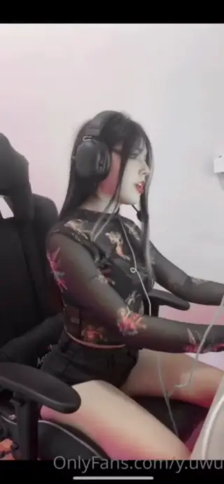 uwu.yor leaked video preview