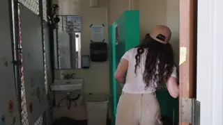 valkyrae leaked video, frame 1