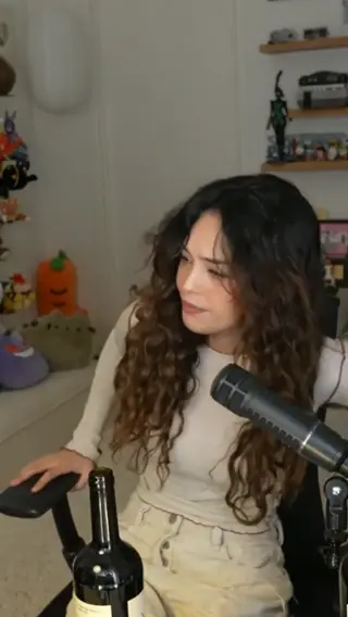 valkyrae leaked video, frame 1