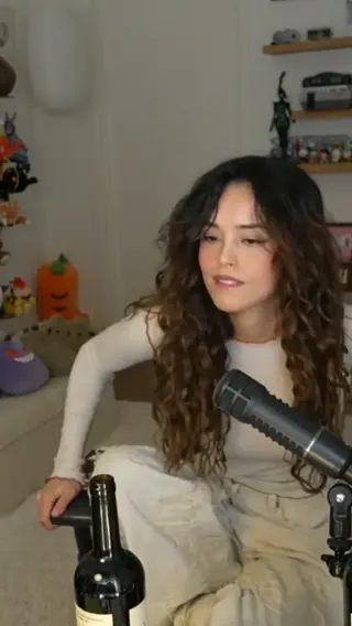 valkyrae leaked video, frame 6