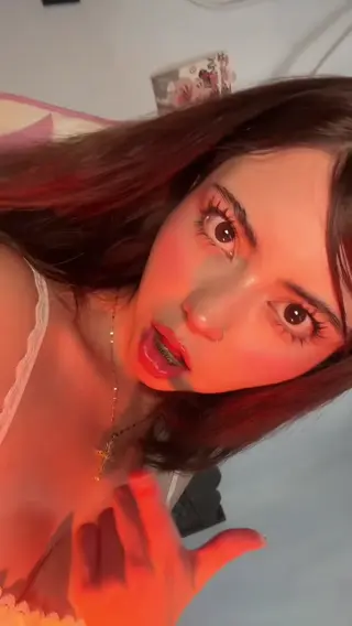 vaniasse leaked video, frame 6