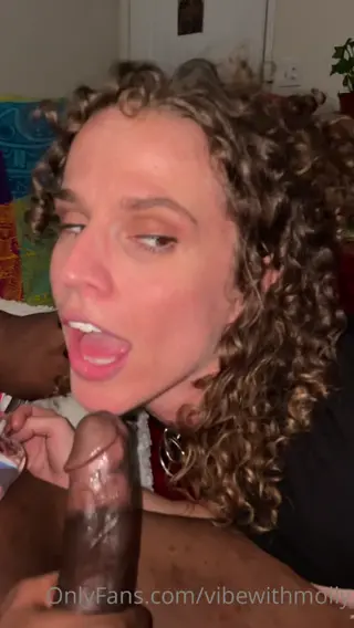 vibewithmommy leaked video, frame 2