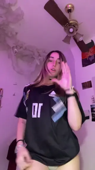 viuxyta leaked video, frame 2