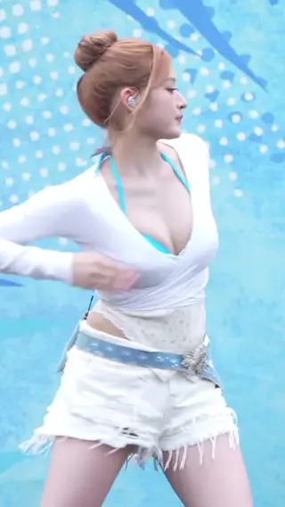 we_fiftyfifty leaked video, frame 4