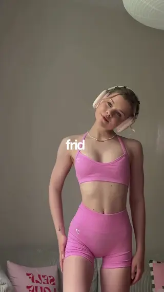 wifiloo_m leaked video, frame 4