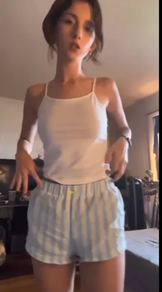 willow leaked video, frame 1