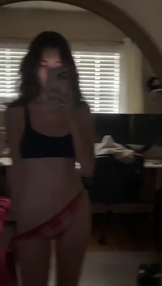 willow leaked video, frame 3