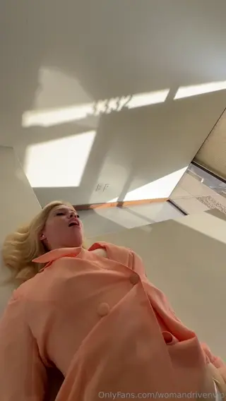womandriven leaked video, frame 3