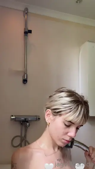 wowadelebaby leaked video, frame 6