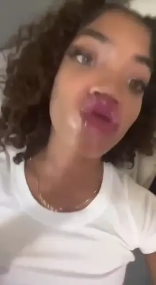 xo.lillianaaa leaked video, frame 2