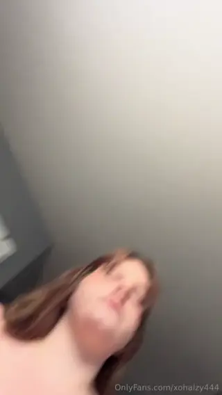 xohalzy444 leaked video, frame 2