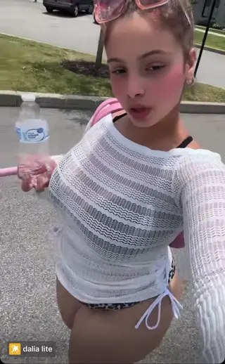xoxo.kellzzz leaked video, frame 2