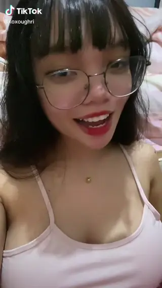 xoxo_yuri leaked video, frame 3