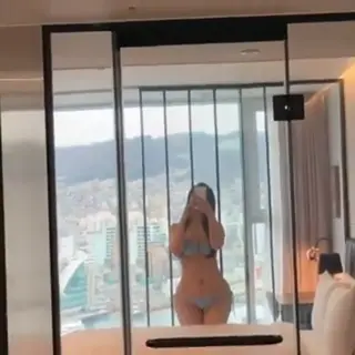 xxapple leaked video, frame 2