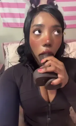 yayawaya777 leaked video, frame 5
