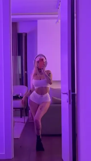 yeahm8r leaked video, frame 1