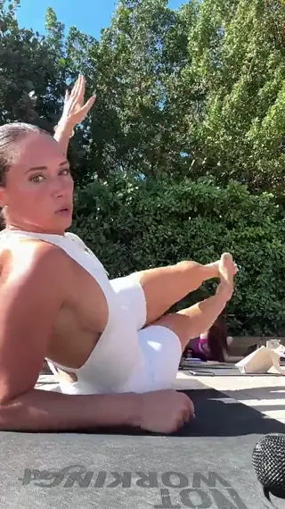 yesjulz leaked video, frame 1
