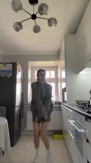 yglichh leaked video, frame 3