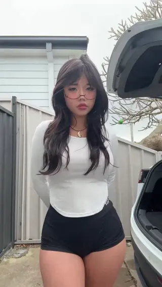 yinahomefi leaked video, frame 1