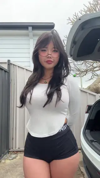 yinahomefi leaked video, frame 5