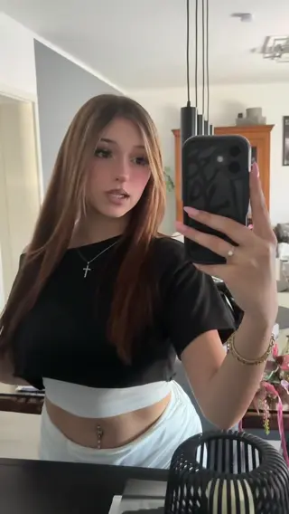 yklaurx leaked video preview