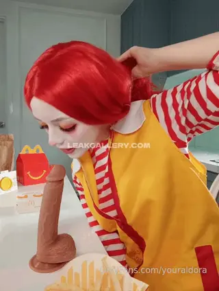 youraldora leaked video, frame 1