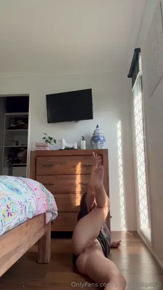 yourgirlange3 leaked video, frame 5