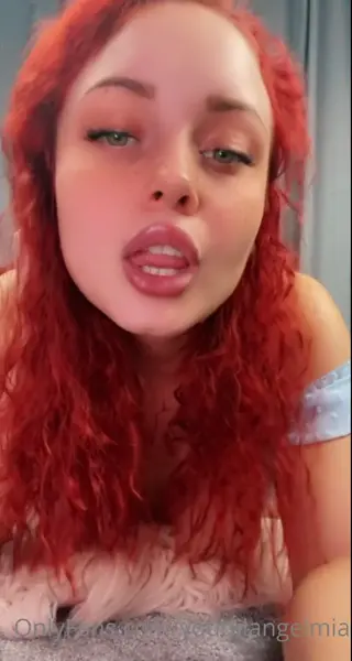 yourlilangelmia leaked video, frame 1