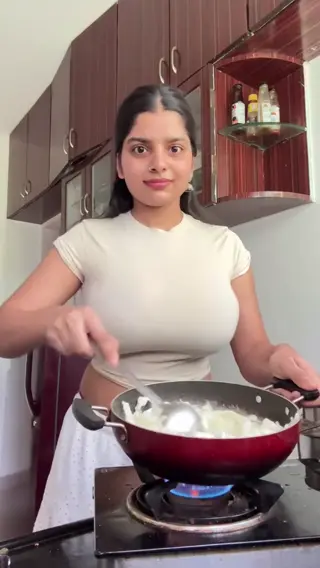 yourstrulyanushkaa leaked video preview