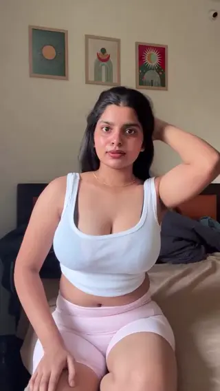 yourstrulyanushkaa leaked video preview