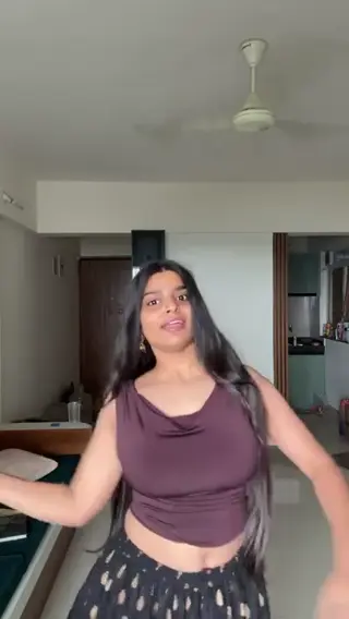 yourstrulyanushkaa leaked video preview