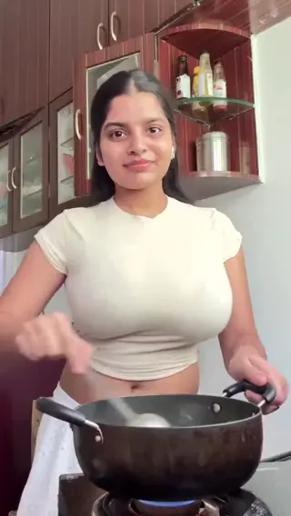 yourstrulyanushkaa leaked video preview