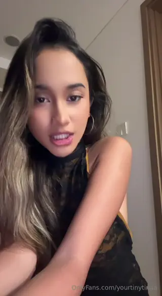 yourtinytinaa leaked video, frame 3