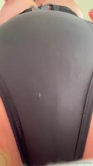 zartprickelnd leaked video, frame 5