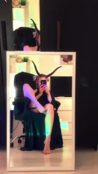 zira leaked video, frame 3