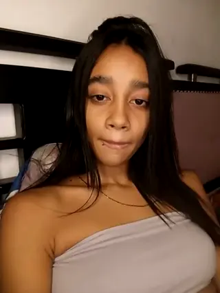 zoe_sweett18 leaked video, frame 2