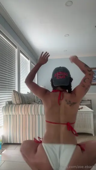 zoeebarb leaked video, frame 3