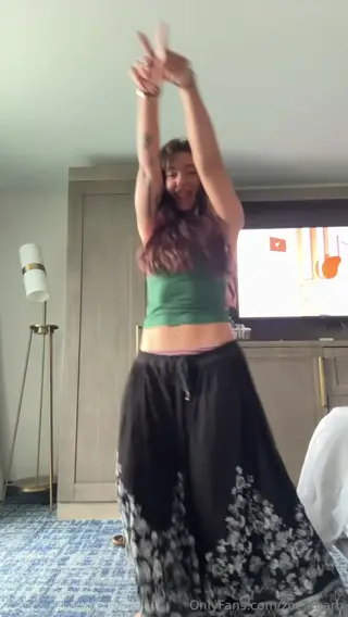 zoeebarb leaked video, frame 1