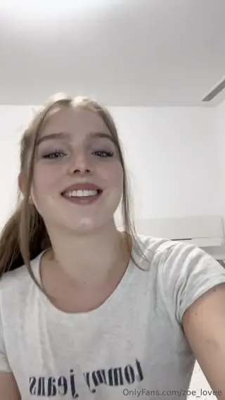 zoelovee leaked video, frame 1